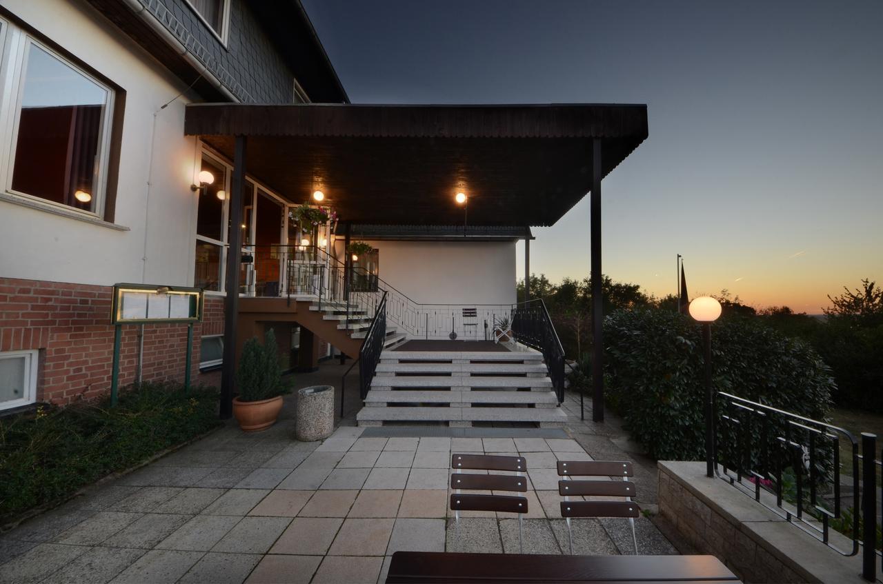 Land-Gut-Hotel Barbarossa เคลบรา ภายนอก รูปภาพ